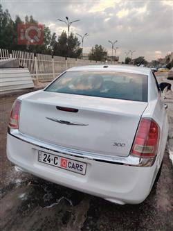 كرايسلر 300